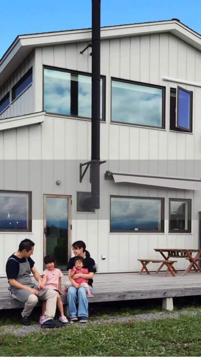 景色ごと手に入れる家づくり。
毎日が旅先みたいに感じられるのは、移住して住まいを建てたからこそ。
北海道ならではの雄大な自然を、暮らしの背景に。

┈┈┈┈┈┈┈┈┈┈┈┈┈┈┈
もっと移住事例を読みたい方は↓↓↓

📣Webサイト『北海道に移住して家を建てる｜iezoom移住版』は @iezoom_ijuのプロフィール欄URLからご覧ください

【移住ストーリー】からご覧いただけます。
┈┈┈┈┈┈┈┈┈┈┈┈┈┈┈

#北海道移住
#光輝建設
#アーケン
#移住生活
#移住ライフ
#東川町
#網走市
#店舗併設住宅
#セカンドハウス
#地方移住
#田舎暮らし
#自然が好き
#iezoom
#いえズーム移住版
#hokkaido
#immgiration